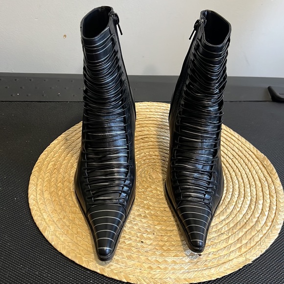 Davos Gomma Leather Pointy Pinocchio Toe Ankle Boot Size 37 - Picture 5 of 10